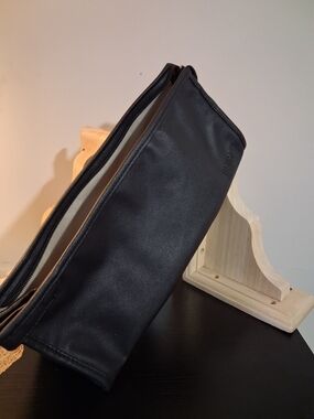 Men's Black Leather Toiletry Bag - Unbranded Travel Dopp Kit